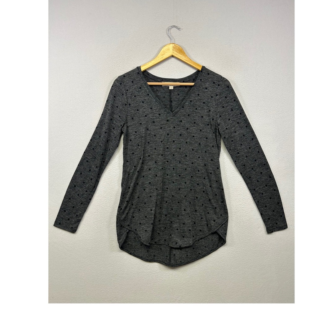 LOFT Dark Academia Preppy Womens Small Gray Polka Dot V-Neck High-Low Top